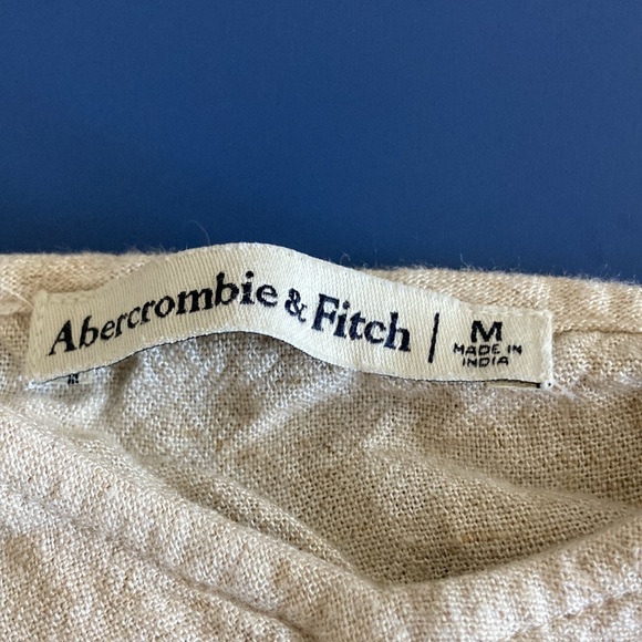 A&F top - Picture 2 of 4